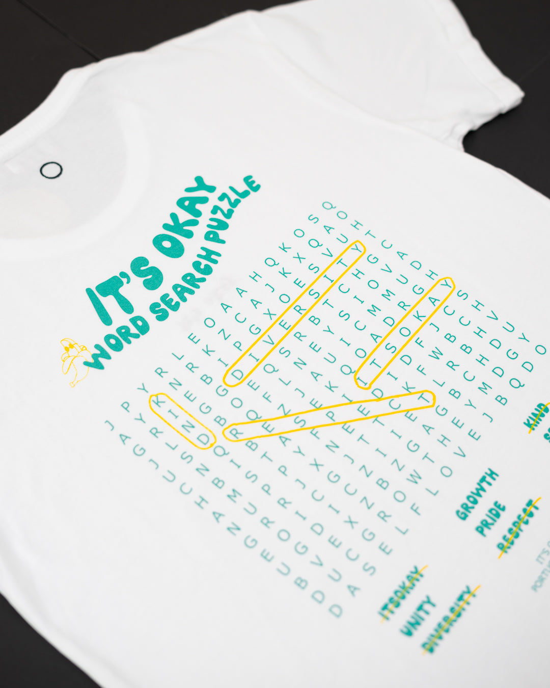It's okay word puzzle t-shirt - wear it with pride. Find all the words! This tee will give you confidence and strength. Organic cotton, exclusive design made in Portugal, screen printed. (Pt. t-shirts algodão orgânico com serigrafia. produzida em portugal. design exclusivo. Esta t-shirts transmite confiança e força a quem a utiliza.